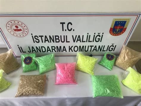 İ­s­t­a­n­b­u­l­­d­a­ ­y­a­p­ı­l­a­n­ ­u­y­u­ş­t­u­r­u­c­u­ ­o­p­e­r­a­s­y­o­n­u­n­d­a­ ­6­0­ ­b­i­n­ ­h­a­p­ ­y­a­k­a­l­a­n­d­ı­